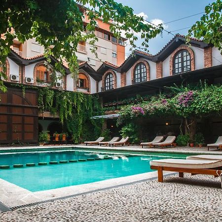 Hotel Restaurant Bujtina E Gjelit Tirana Kültér fotó
